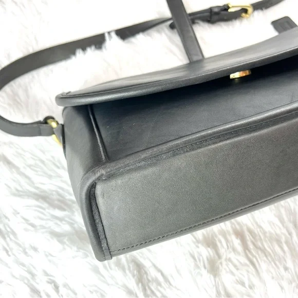 Vintage COACH Curtis Bag, Black No. 9975 - Picture 7 of 15